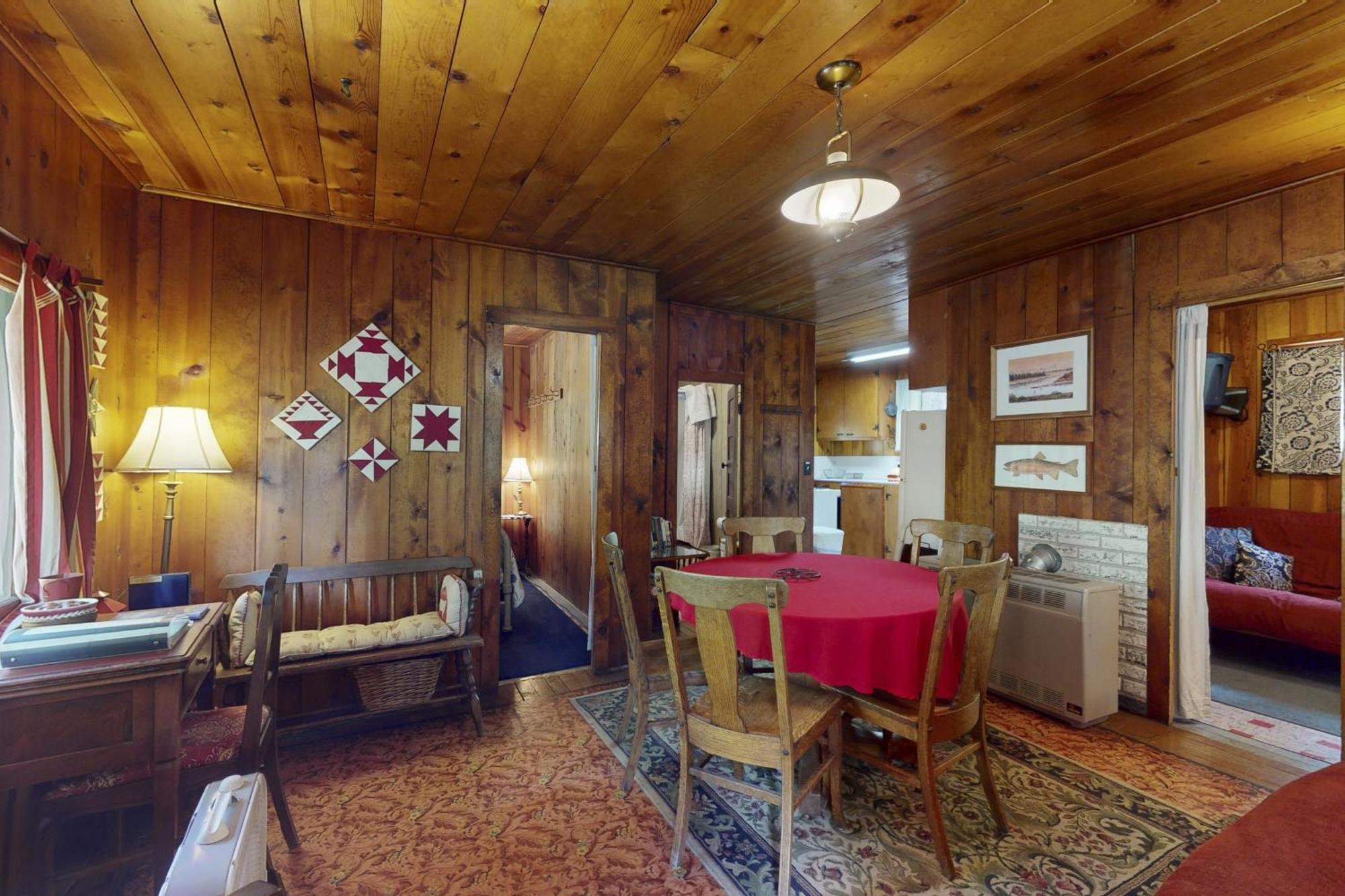 Pine Cone Cottage Joseph エクステリア 写真